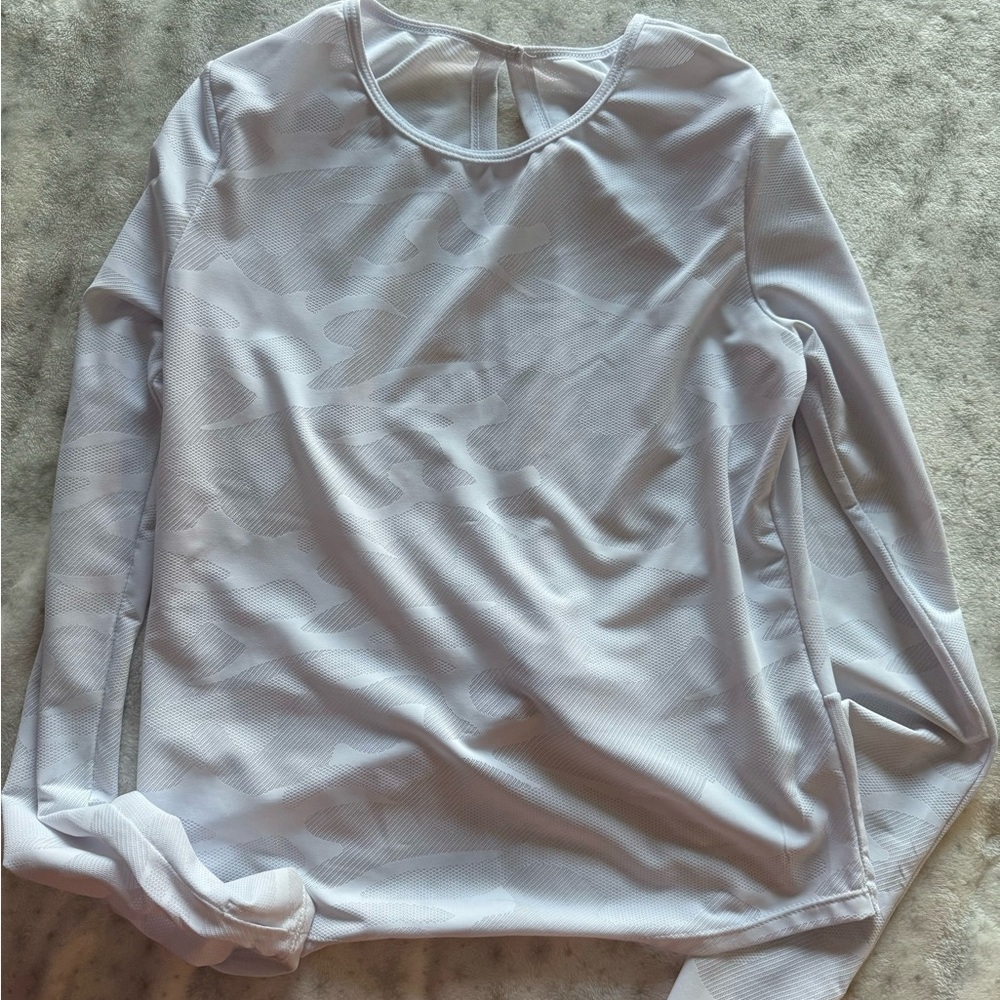Athleta top size medium